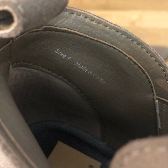 Dolce Vita Tessey Booties - Picture 14 of 14